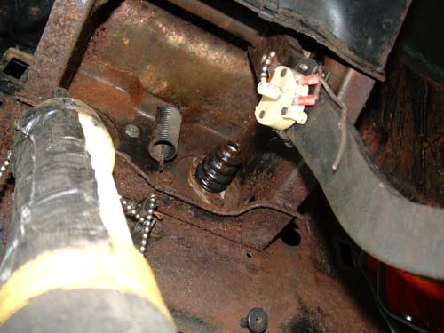 09-brakepedal